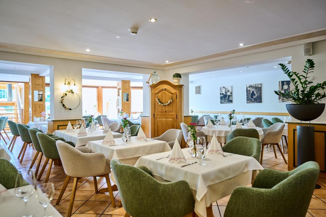 Hotel Restaurant Zum Goldenen Anker Mit Hallenbad & Wellnessbereich Windorf  Kültér fotó